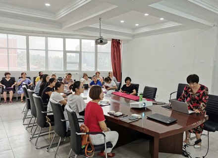 “探索欧卡世界，开启心灵之旅”——蠡县中小学教师OH卡牌个人成长之旅线下体验活动